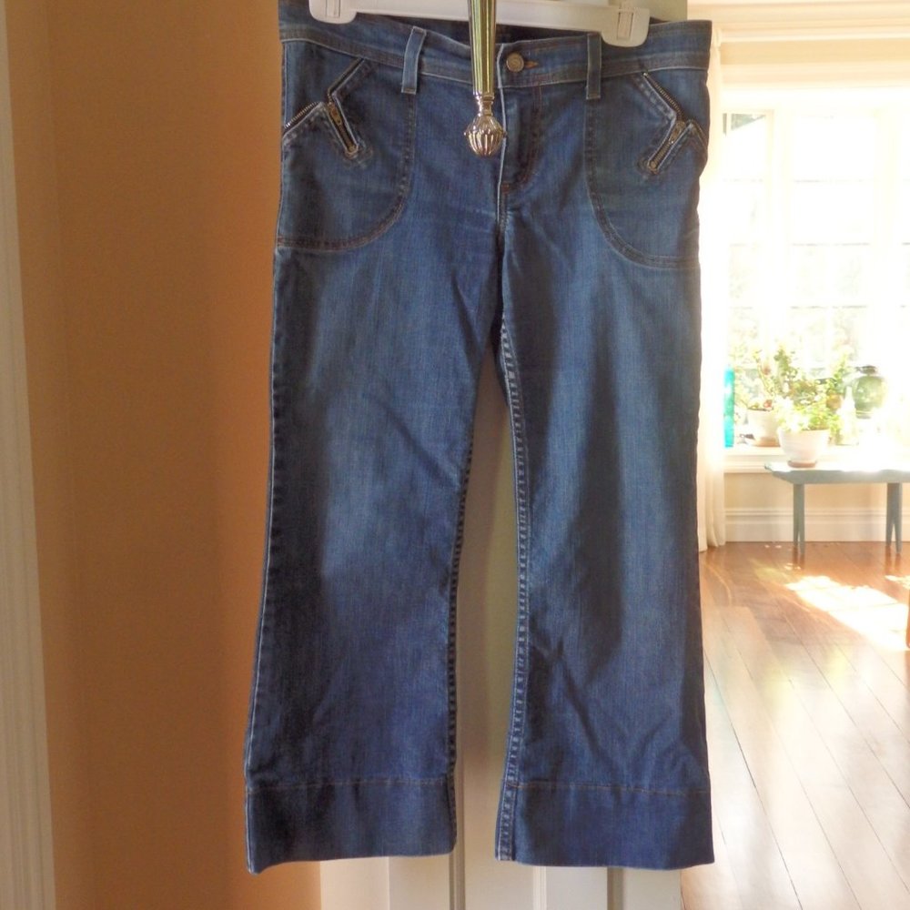Juicy Couture Crop Capri blue Jeans zipper pockets 29